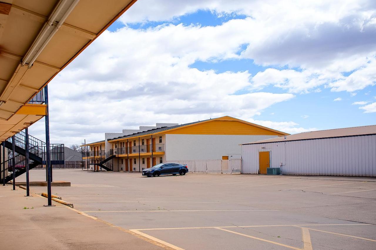 Duncan Inn By Oyo, Ok - Hwy 81 Near Chisholm Casino Exterior photo