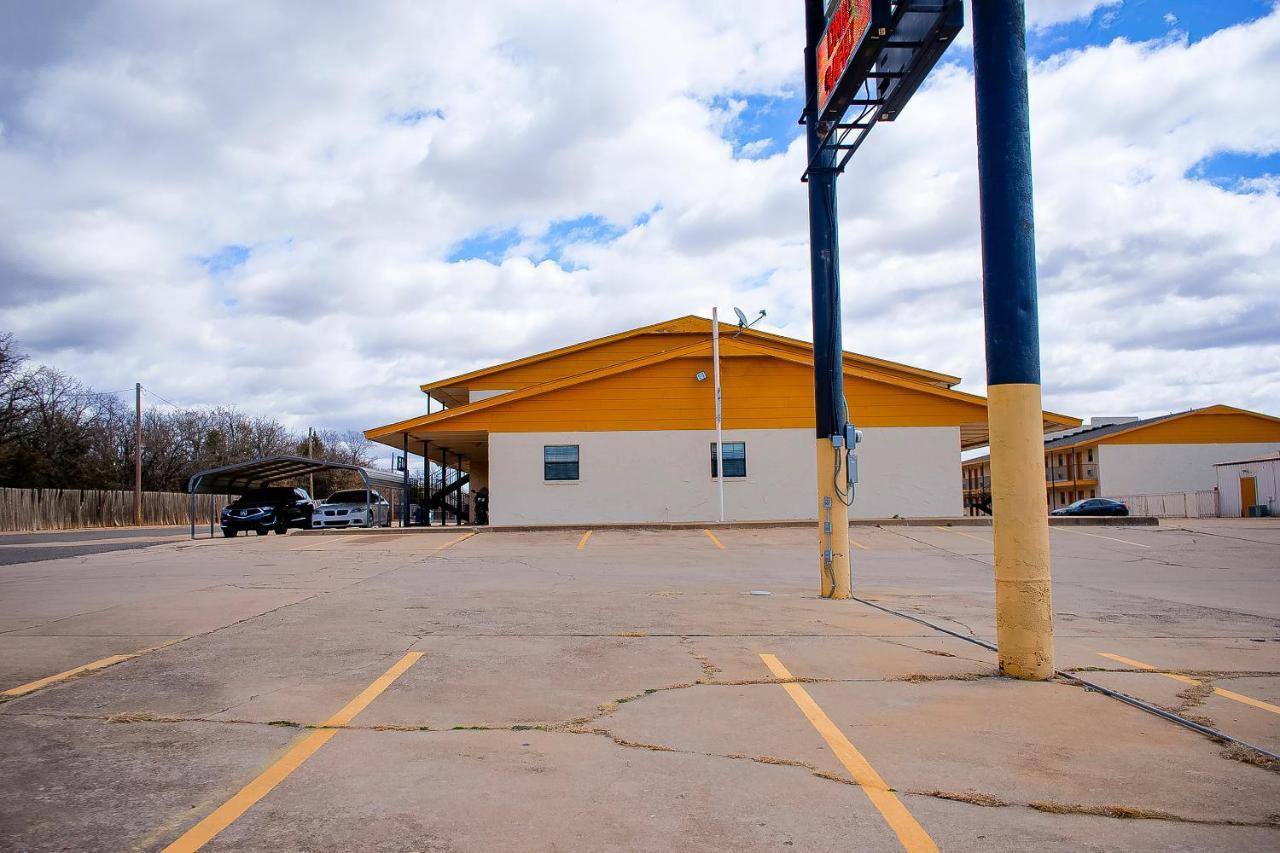 Duncan Inn By Oyo, Ok - Hwy 81 Near Chisholm Casino Exterior photo